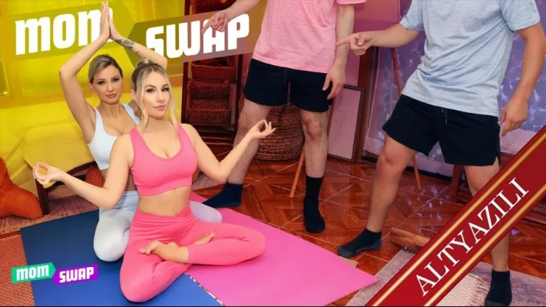 annelerimizle yoga seansi.jpg
