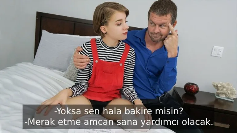 bakire yegeninin taze amcigini patlatarak ilk orgazmini yasatiyor.jpg