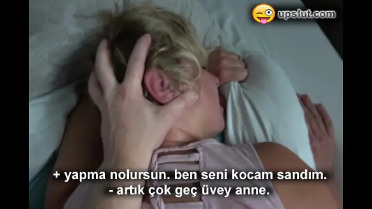 uyurken surtturen uvey oglunun tuzagina dusup sikildi.jpg